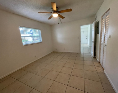 306 E Ocean Avenue - Photo Thumbnail 8