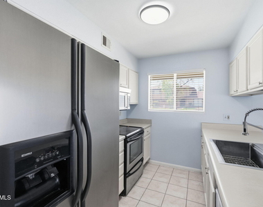 1660 W Village Way - Photo Thumbnail 8