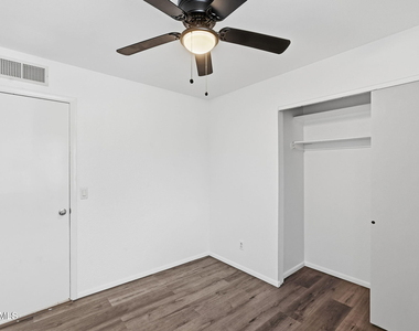 1660 W Village Way - Photo Thumbnail 16