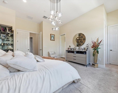 9769 Bozzano Drive - Photo Thumbnail 30
