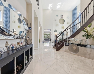 9769 Bozzano Drive - Photo Thumbnail 20