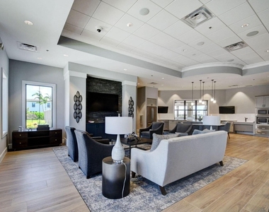 8274 Cadre Noir Road - Photo Thumbnail 14