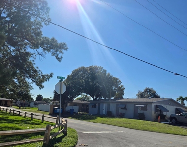2850 Sw 1st Street - Photo Thumbnail 1