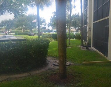 5130 Las Verdes Circle - Photo Thumbnail 16