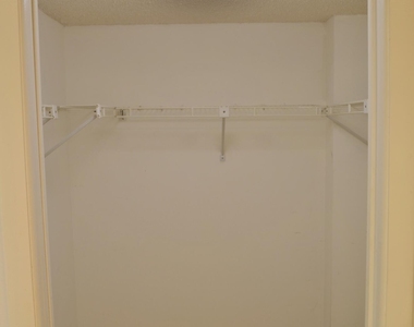 5130 Las Verdes Circle - Photo Thumbnail 10