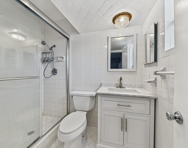 2312 Ne 4th Street - Photo Thumbnail 22