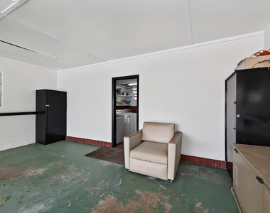 2312 Ne 4th Street - Photo Thumbnail 31