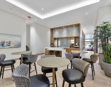 153 N Seabreeze Boulevard - Photo Thumbnail 29