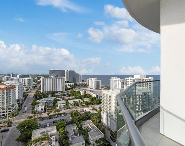 153 N Seabreeze Boulevard - Photo Thumbnail 76