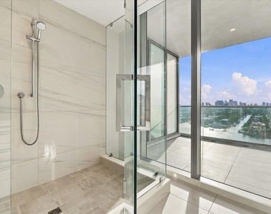 153 N Seabreeze Boulevard - Photo Thumbnail 67