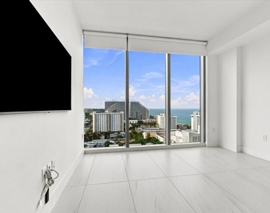 153 N Seabreeze Boulevard - Photo Thumbnail 78