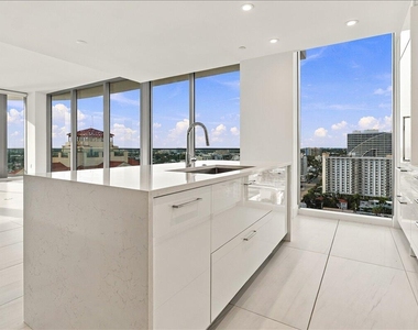 153 N Seabreeze Boulevard - Photo Thumbnail 57