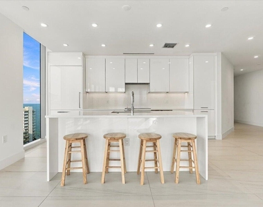 153 N Seabreeze Boulevard - Photo Thumbnail 62