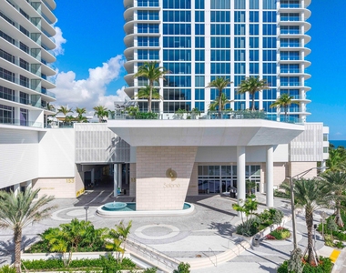153 N Seabreeze Boulevard - Photo Thumbnail 45