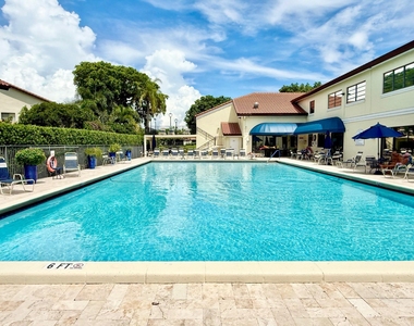 10938 Roebelini Palm Court - Photo Thumbnail 42