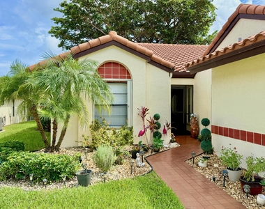 10938 Roebelini Palm Court - Photo Thumbnail 2