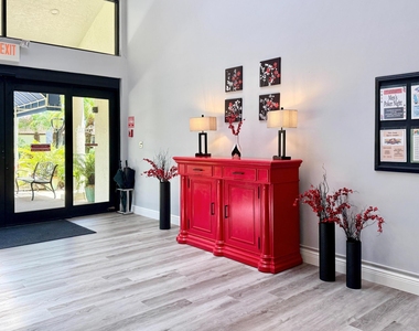 10938 Roebelini Palm Court - Photo Thumbnail 51
