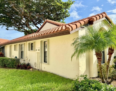 10938 Roebelini Palm Court - Photo Thumbnail 38