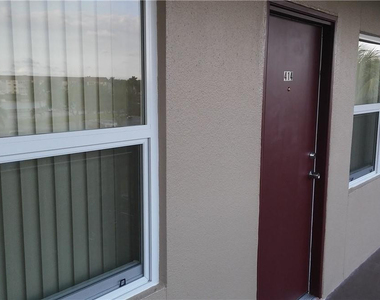13355 Sw 9th Court - Photo Thumbnail 1