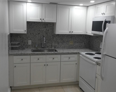 13355 Sw 9th Court - Photo Thumbnail 5