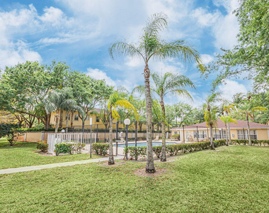 1505 Palm Beach Trace Drive - Photo Thumbnail 25
