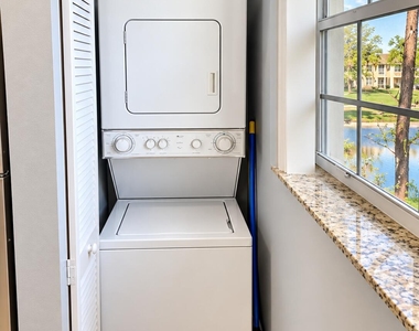 860 Cypress Park Way - Photo Thumbnail 17