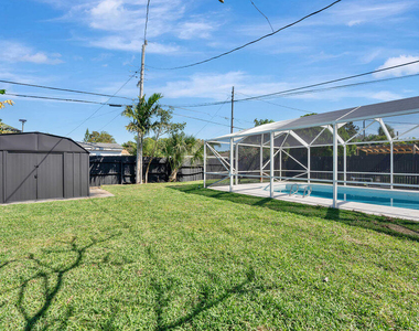 131 Se 4th Avenue - Photo Thumbnail 18