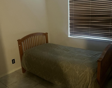 3272 Coral Ridge Drive - Photo Thumbnail 8