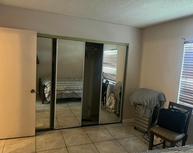 3272 Coral Ridge Drive - Photo Thumbnail 5