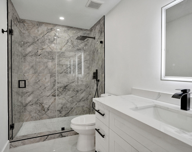 3234 Taft Street - Photo Thumbnail 28