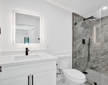 3234 Taft Street - Photo Thumbnail 40