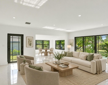 3234 Taft Street - Photo Thumbnail 2