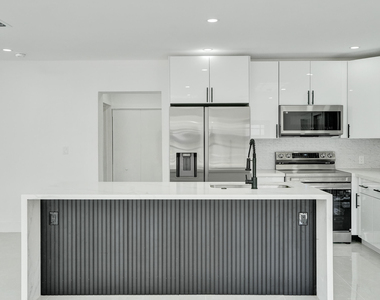 3234 Taft Street - Photo Thumbnail 63