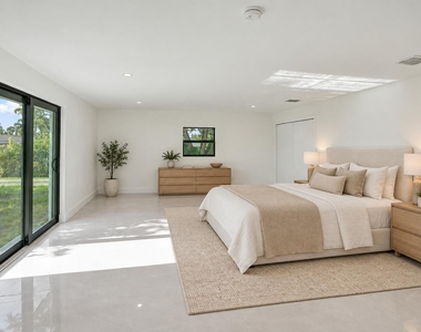 3234 Taft Street - Photo Thumbnail 4