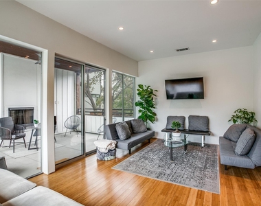 4401 Roseland Avenue - Photo Thumbnail 20