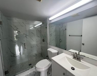 618 Sea Pine Way - Photo Thumbnail 12