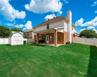 2609 Creekbend Drive - Photo Thumbnail 22