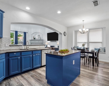 4924 Obrien Way - Photo Thumbnail 15