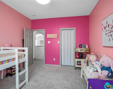 4924 Obrien Way - Photo Thumbnail 25