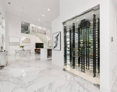 4605 E Parker Road - Photo Thumbnail 1