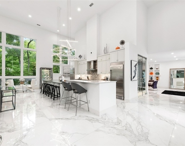 4605 E Parker Road - Photo Thumbnail 3