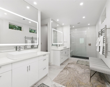 4605 E Parker Road - Photo Thumbnail 15