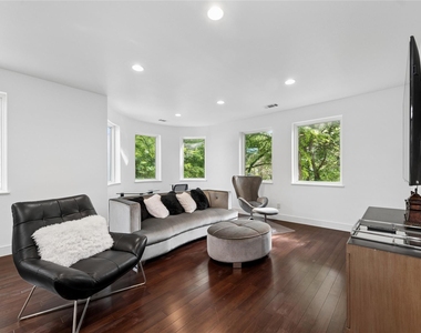 4605 E Parker Road - Photo Thumbnail 21