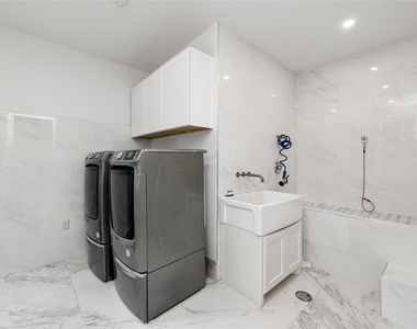 4605 E Parker Road - Photo Thumbnail 17