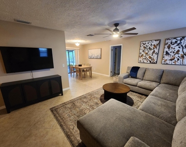 1315 Se Petunia Avenue - Photo Thumbnail 7