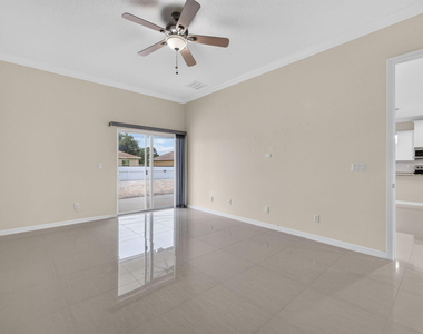 431 Sw Molloy Street - Photo Thumbnail 10