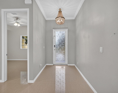 431 Sw Molloy Street - Photo Thumbnail 6