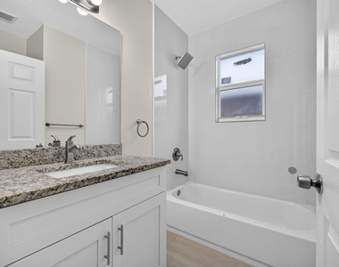 431 Sw Molloy Street - Photo Thumbnail 26