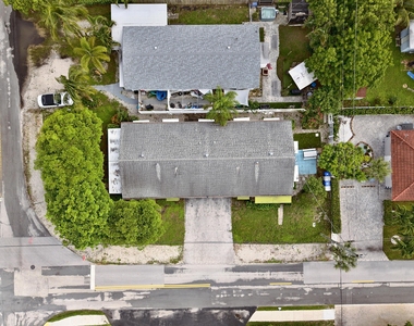 239 Ne 24th Avenue - Photo Thumbnail 3