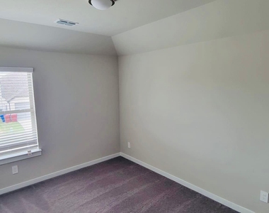 2533 Gaulding Street - Photo Thumbnail 12